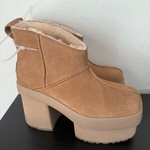 NEW UGG Women's New Heights Platform Mini Suede Boots 1157910